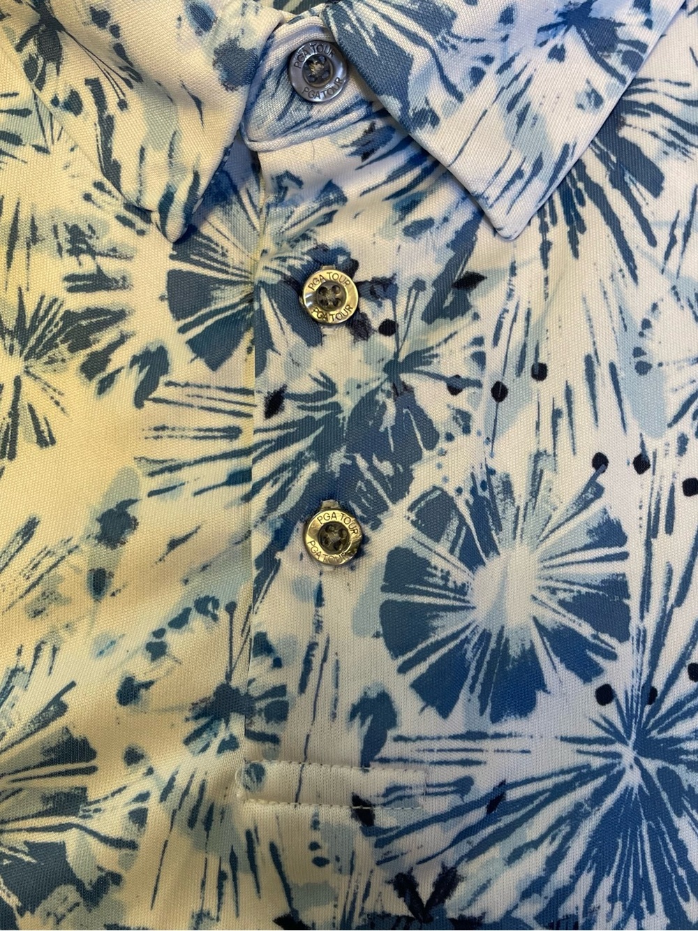 PGA Tour Men’s Large Blue and White Print Short Sleeve Polo Floral Firework - Picture 7 of 11
